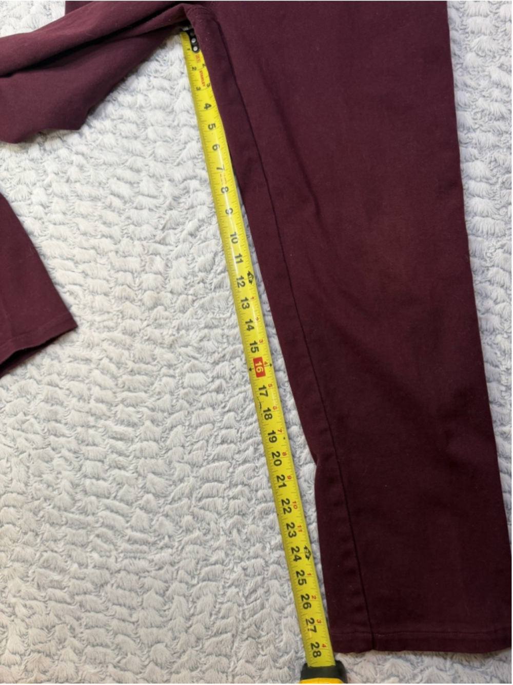 Gloria Vanderbilt Women’s Straight Leg Jeans Burgundy Dark Wash Stretch Pockets - Picture 6 of 10